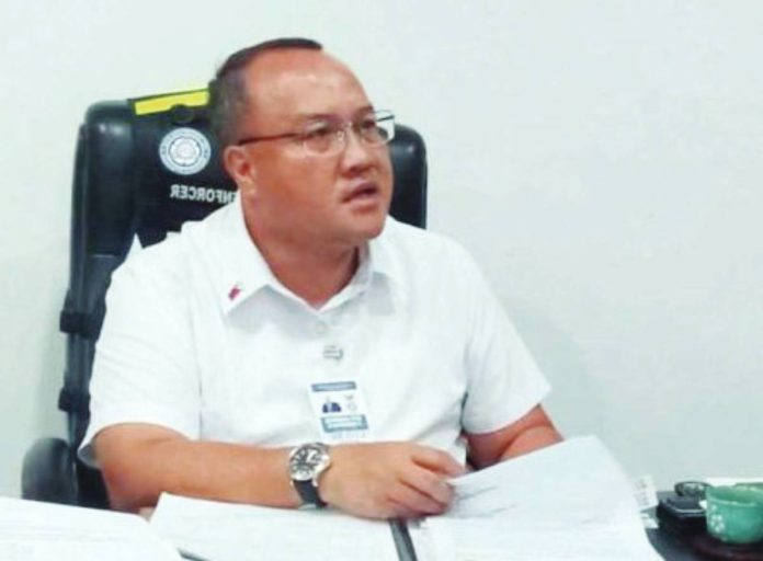 “We have zero tolerance for shortcuts and irregularities. Road safety cannot be compromised,” says Atty. Gaudioso Geduspan II, director of the Land Transportation Office in Western Visayas. PIA-6