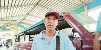 “Mag anum ako ka libot, sang una ang tughong isa ka libo. Subong gatughong ka P2,000. Daw ginabuhi mo lang ‘ya gasoline companies,” laments 52-year-old jeepney driver Radey Gadian of Barotac Nuevo, Iloilo. NELJOY GALIGAO/PN