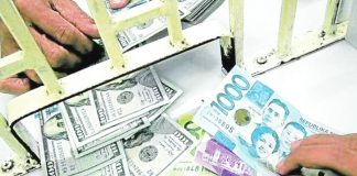 The Philippine peso strengthened against the greenback in early trade on Wednesday. PHOTO COURTESY OF INQUIRER.NET