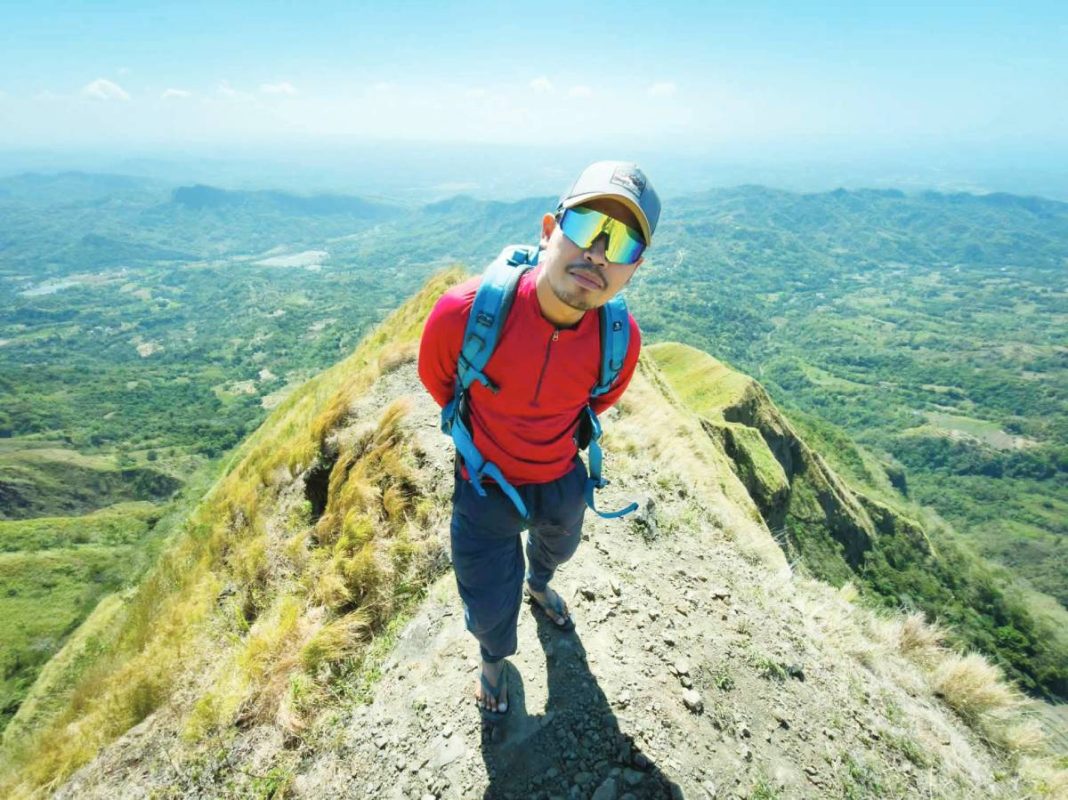 Renan Vincent Vicente at Sansanan Peak, Barangay Bagay, Igbaras, Iloilo