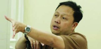 Former congressman Zaldy Co faces graft and malversation charges in connection with an alleged P289-million flood control project in Naujan, Oriental Mindoro, reportedly undertaken by a firm owned by his family.