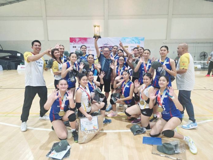 Members of Bacolod Tay Tung High School Thunderbolts team. PHOTO COURTESY OF JOSE MONTALBO