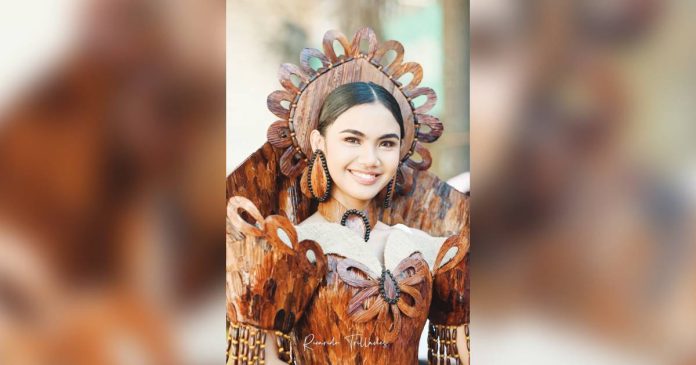 traje de saging main Among the stunning Traje de Saging creations showcased in La Castellana, Negros Occidental—the province’s “Banana Capital”—where fashion meets sustainability and cultural pride. PHOTO COURTESY OF TRAVEL WITH ZELL & RICARIDO TRILLANES