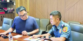 Bacolod City Police Office Director Col. Eugene Rebadomia (right) provided updates on the investigation into the recent robbery-hold-up incident involving a physician, alongside Bacolod City Mayor Greg Gasataya (left), during a press conference at the Bacolod City Government Center on May 30, 2026. Police later arrested two suspects linked to the case in separate operations. MAE SINGUAY/PN