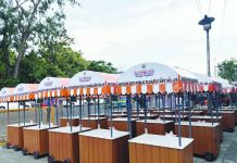 Bacolod strengthens support for plaza vendors with G-Carts amid rehabilitation project The 31 G-Carts distributed free of charge by the Bacolod City Government to members of the Bacolod City Plaza Vendors Association as part of the city’s support program for plaza vendors amid the rehabilitation of the Bacolod Public Plaza. MAE SINGUAY/PN