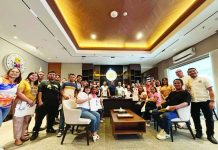 Bacolod regulates North Capitol vendors through special permit system Bacolod City Mayor Greg Gasataya handed over special permits to ambulant vendors during a distribution ceremony at the Bacolod City Mayor’s Office on May 25, formalizing their regulated operations along North Capitol Road under City Ordinance No. 1009, Series of 2022. A total of 42 vendors received permits as part of the city government’s efforts to ensure proper vending regulation, public safety, and orderly street commerce. MAE SINGUAY/PN