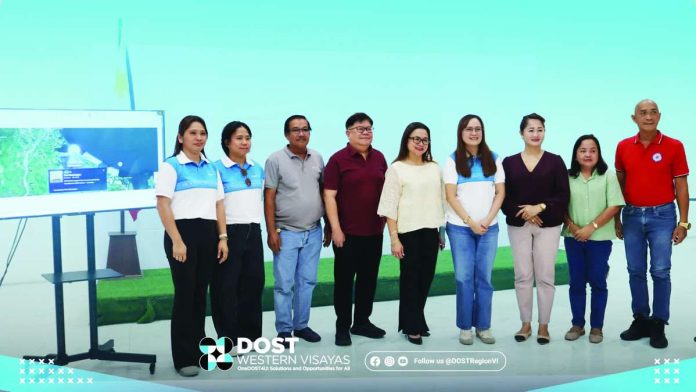DOST_Aklan_copy_compressed_resized Officials from the Department of Science and Technology (DOST) Western Visayas and the Local Government Unit of New Washington, Aklan, formally launched the municipality as the first Smart and Sustainable Communities Program (SSCP) proponent in Western Visayas, marking a significant step toward digital transformation, sustainable development, and technology-driven governance. DOST-6 PHOTO
