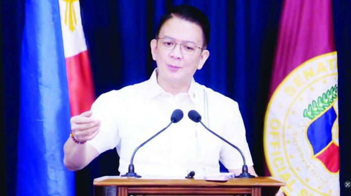 Escudero_compressed_resized Ombudsman investigators allege that Sen. Francis Escudero indirectly received a total of P586 million in kickbacks — consisting of P306 million and another P280 million — from various flood control projects implemented in different parts of the country. FILE PHOTO BY NOY MORCOSO | INQUIRER.net