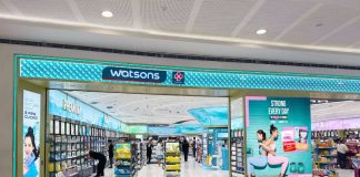 Watsons offers easy access to a wide range of women’s essentials, from hygiene and wellness to self-care, available in stores nationwide and online.