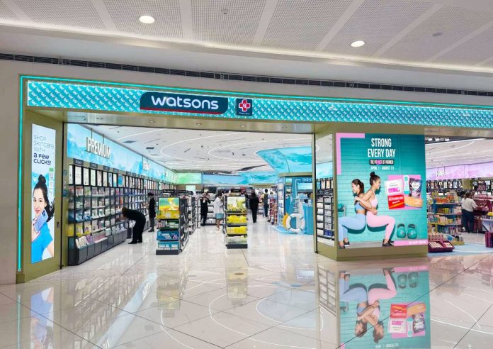 Watsons offers easy access to a wide range of women’s essentials, from hygiene and wellness to self-care, available in stores nationwide and online.