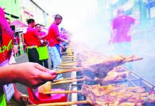 Bacolod Chicken Inasal Festival 2026 showcases ASEAN-inspired cultural fusion Freshly grilled chicken inasal, Bacolod City’s world-famous culinary icon, will take center stage during the Bacolod Chicken Inasal Festival 2026. The three-day celebration from May 29 to 31 highlights the city’s rich food heritage through cultural performances, culinary competitions, and tourism-promoting activities.