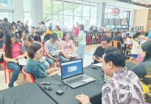 Iloilo City voter count climbs to 306,367 ahead of May 18 BSKE registration deadline Residents flock to a satellite voters’ registration venue of the Commission on Elections at CityMall Parola, Iloilo City on May 9, 2026, as election officials intensify efforts to boost voter turnout ahead of the May 18 deadline for registration for the Nov. 2, 2026 Barangay and Sangguniang Kabataan Elections.