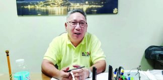 Atty. Cesar Emmanuelle Buyco Jr., head of the Iloilo Provincial Government Environment and Natural Resources Office, says the threats against him are sent through text messages and Messenger accounts using fake names and anonymous numbers. “Ang pangalan indi mo ma-ano, kis-a number lang, tawgan mo gani indi man ma-contact kag ang mga pangalan bal-an mo gid nga peke,” he adds.