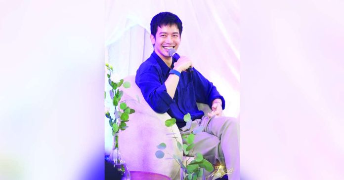 joshua garcia copy_superimposed JOSHUA GARCIA. STAR MAGIC PHOTO