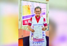 Mel Carreon, perennial Iloilo candidate known for decades-long political bids, passes away ALL GUTS, NO GLORY. In this photo taken on October 15, 2018 Iloilo City’s perennial election candidate – and loser – Carmelo “Mel” Carreon announces his withdrawal of his certificate of candidacy for senator. He instead decided to run for mayor – and eventually failed. PN FILE