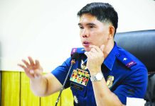 ‘MAJOR INTEL FAILURE’: PRO-6 director warns police chiefs: Another Termite Gang heist could lead to axing “Nakadalawa na sa Iloilo Province. Pag napangatlohan pa tayo, para na tayong mga tanga diyan. Pinagtatawanan na tayo ng mga sira ulo na ‘yan. Your position is on the line,” says Police Regional Office 6 director Brigadier General Josefino Ligan, referring to two burglaries carried out by suspected Termite Gang members.