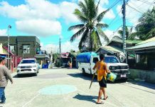 Emergency water deliveries pushed in 10 critical shortage hotspot barangays Personnel from the Iloilo City General Services Office (GSO) deliver water to Barangay Calaparan, Arevalo district – one of 10 barangays in the city currently classified as critical water shortage hotspots. ILOILO CITY GSO PHOTO