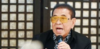 Following his arrest in Quezon City, 84-year-old former Ilocos Sur governor Luis “Chavit” Singson posted bail. He has been charged with cyber libel.