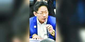 “Kung alam ko lang na ganito ang aming sasapitin, hindi na sana ako nagpangalan pa. Pero mas pinili pa rin namin na tumindig sa katotohanan at wakasan na ang panggagamit sa amin ng mga nasa kapangyarihan na mga malalaking buwaya na walang kabusugan,” says contractor Pacifico “Curlee” Discaya.