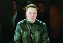 Tech tycoon Elon Musk becomes world’s first trillionaire Elon Musk, the Tesla and SpaceX founder, has a total net worth of $1.11 trillion, according to the Bloomberg rich list.