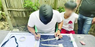 Operatives of the Sara Municipal Police Station arrested a 21-year-old high-value drug suspect during a buy-bust operation in Sitio Carmen, Barangay Zerrudo, Sara, Iloilo. Authorities seized approximately 65 grams of suspected shabu worth P442,000, along with marked buy-bust money and other pieces of evidence. IPPO PHOTO