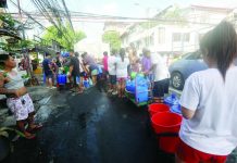 PBBM flags El Niño threat until 2027, orders aggressive drought defenses NO WATER. Residents of Florentino Street in Sampaloc, Manila queue up with their plastic containers to collect clean water from a water tanker. Government agencies have been ordered to intensify drought mitigation measures as the country braces for a prolonged El Niño. PNA