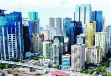 The Philippine economy grew by 2.8 percent in the first quarter of 2026. For the second and third quarters, De La Salle University economists project further weakening, with growth slowing to 2.5 percent and 2.2 percent, respectively. INQUIRER PHOTO / GRIG C. MONTEGRANDE