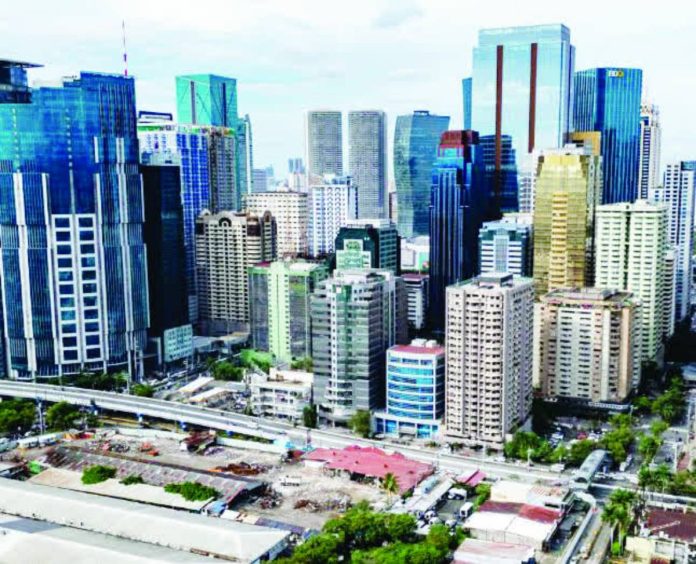 PH economy copy_compressed The Philippine economy grew by 2.8 percent in the first quarter of 2026. For the second and third quarters, De La Salle University economists project further weakening, with growth slowing to 2.5 percent and 2.2 percent, respectively. INQUIRER PHOTO / GRIG C. MONTEGRANDE