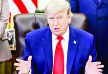 US, Iran agree deal to end war, open Strait of Hormuz United States President Donald Trump says he ordered the immediate removal of a naval blockade of Iranian ports and added that the Strait of Hormuz would be opened when the initial agreement is signed. JIM LO SCALZO/EPA/BLOOMBERG VIA GETTY IMAGES