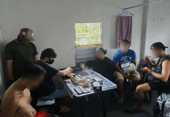 drugs - suspects Two High-Value Individuals (HVIs) were arrested and approximately 230 grams of suspected shabu with an estimated standard drug price of PhP1,564,000.00 were confiscated during a buy-bust operation conducted by joint anti-drug operatives at around 2:55 PM on May 20, 2026, at Block 7, Brgy. Sinikway, Lapuz, Iloilo City. IPPO PHOTO