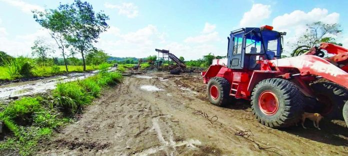 front_pic_compressed_resized “PRO-6 condemns any form of illegal activity involving any of our personnel, including illegal quarrying. Our position is to strengthen the evidence related to reports and cases we have received that indicate possible police involvement,” says Police Regional Office 6 director Brigadier General Randulf Tuaño. DYRP LIFE RADIO ILOILO PHOTO