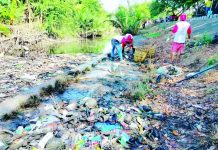 74 tons of trash hauled from city waterways in just 2 weeks; Iloilo City Gov’t warns flood, pollution threats worsening RIVER OF TRASH. Workers of the Iloilo City Government remove piles of garbage from a heavily polluted section of a waterway during the “Oplan Kontra Baha” cleanup campaign. City officials said 74 tons of waste were collected in just two weeks, highlighting years of accumulated garbage that contribute to flooding and environmental degradation in the city. GSO PHOTO