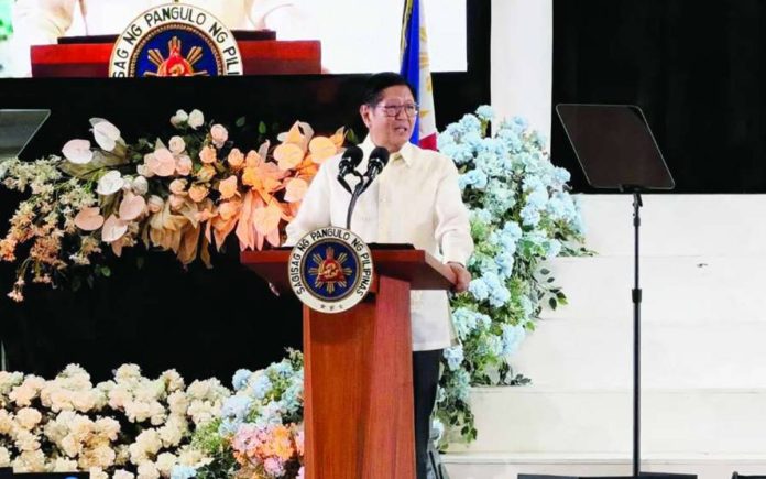 marcos-wvsu “As you face a new chapter, I hope you will stay steadfast in the principles that brought you to this calling. Do not be swayed by fleeting opinions or the lure of conveniences… May you always choose principle over convenience, truth over falsehood, and service over self-interest,” President Ferdinand R. Marcos Jr. told the graduating law students during the 3rd Commencement Exercises of the West Visayas State University College of Law on June 5. PIA WESTERN VISAYAS PHOTO