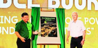 MORE Electric and Power Corporation (MORE Power) president and chief executive officer Roel Z. Castro and MORE Power chairman Stephen George A. Paradies unveil the company’s coffee table book “Illuminating Iloilo: MORE Power’s Grounding Milestones” (left photo) on Tuesday, June 2. Castro and Paradies also lead the ceremonial groundbreaking of the future MORE Power Tower alongside Iloilo’s Gov. Arthur Defensor Jr., Iloilo City’s Mayor Raisa Treñas and Iloilo City Lone District Rep. Julienne “Jam-jam” Baronda, Uswag Ilonggo ‘arty-list’s Rep. James “Jojo” Ang, and Iloilo 2nd District’s Rep. Kathy Gorriceta. MAI LADIAO/PN