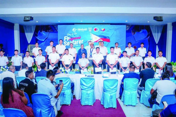neljoy_seafarers_(1)_compressed_resized Newly commissioned maritime officers take their oath during the Maritime Industry Authority – Region 6’s observance of the Day of the Filipino Seafarer at the John B. Lacson Foundation Maritime University in Arevalo, Iloilo City on June 25, 20026. The ceremony also honored outstanding seafarers and paid tribute to Filipino maritime professionals for their vital role in global trade and maritime safety. MARINA-6