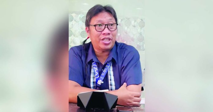 papa caption_compressed_superimposed Darwin Papa, head of the Disaster Response Division of the Iloilo City Disaster Risk Reduction and Management Office, says the city has both the manpower and equipment needed to respond to a powerful earthquake similar to the magnitude 7.8 tremor in Sarangani.