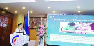 Dr. Jose Martin Atienza, Medical Officer IV of the Family Health and Nutrition Section of the Department of Health in Western Visayas, discusses the 2025 National Demographic and Health Survey during a dissemination forum in Iloilo. Survey findings showed continued improvements in maternal healthcare utilization, with more pregnant women seeking antenatal and postnatal services from skilled health providers across Western Visayas. PNA