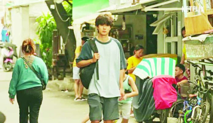 travelers.JPG_resized South Korean actor Choi Woo-shik was seen filming a project in Navotas City in Metro Manila in 2024. Data from the Bureau of Immigration showed that South Korea remains the Philippines’ top source of foreign travelers, followed by the United States, Canada, Japan, and China. SCREENSHOT FROM NETFLIX PHILIPPINES' YOUTUBE VIDEO