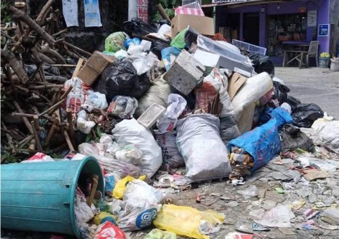 basura buhang jaro Photo courtesy of Aksyon Radyo Iloilo