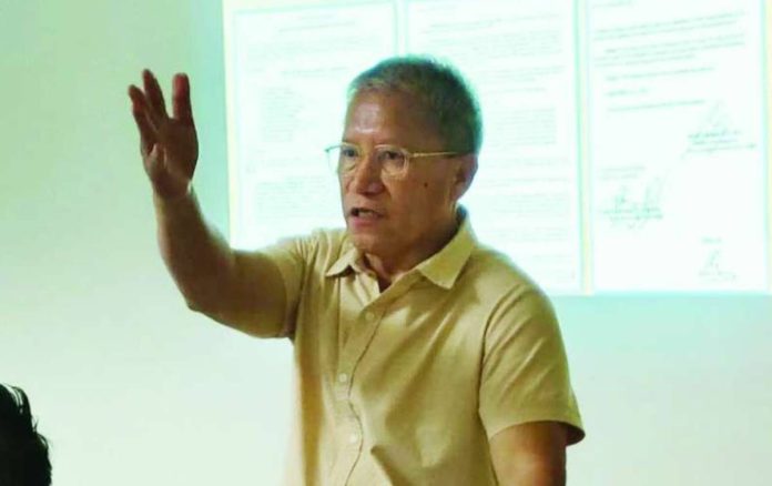 garbanzos_compressed_resized “We need both the equipment and the capability to properly implement the law against drunk driving. The objective is not merely to apprehend motorists but to prevent road crashes caused by impaired driving,” says Traffic and Transportation Management Office chief Uldarico Garbanzos. ILOILO CITY TTMO PHOTO