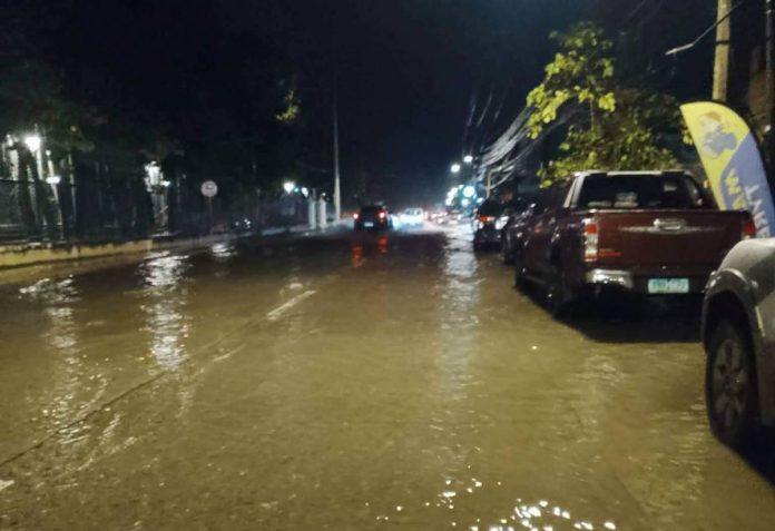 iloilo city habagat flooding Photo courtesy of Iloilo City Disaster Risk Reduction and Management Office