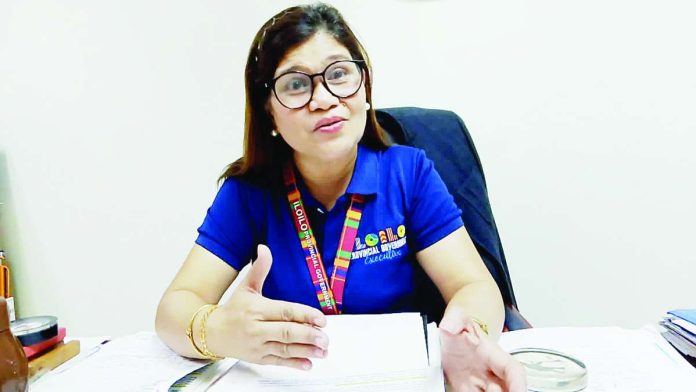 ime_job_fair_copy_compressed_resized According to Iloilo Public Employment Service Office headed by Dr. Cynthia Dario, 95 employers have confirmed their participation in today’s Provincial PESO Mega Job Fair at the Casa Real de Iloilo and the Iloilo Provincial Capitol lobby, including 69 local companies, 13 Business Process Ooutsourcing firms, and 10 overseas recruitment agencies composed of eight land-based and two sea-based agencies. IME SORNITO/PN