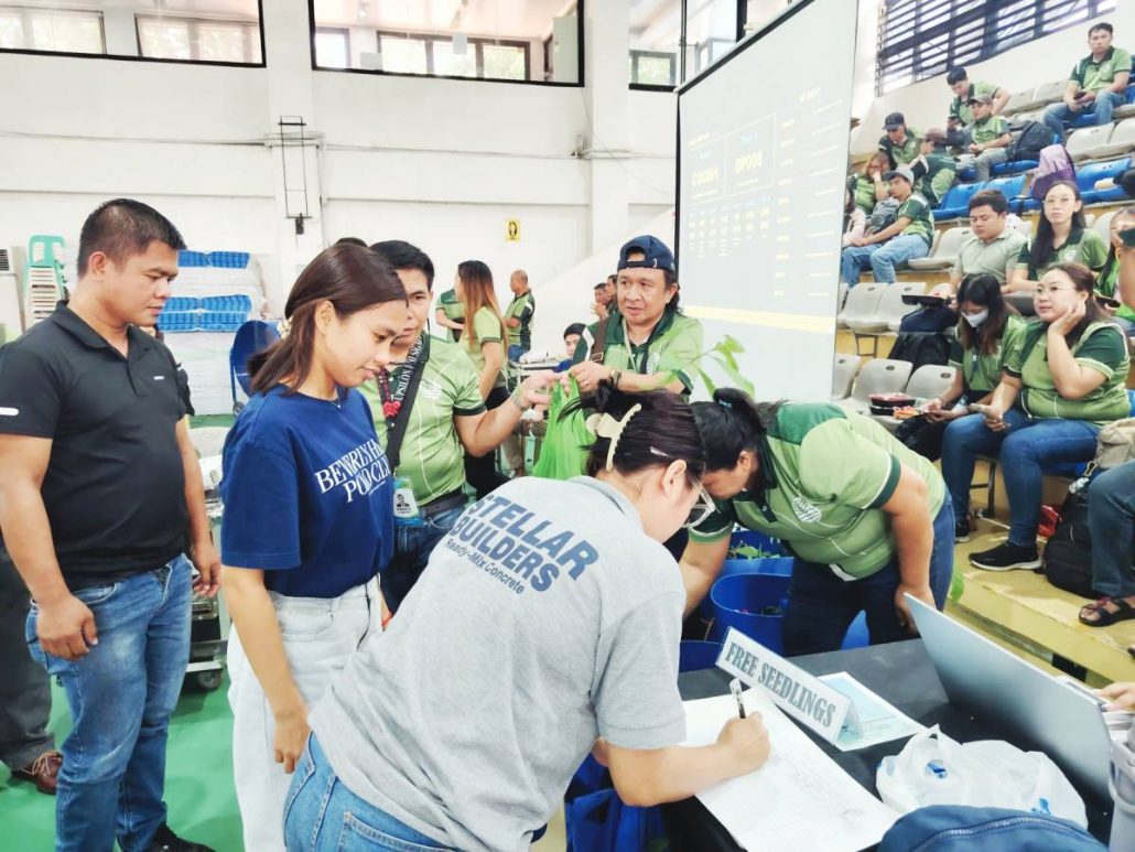 Personnel of the Department of Environment and Natural Resources Office – Region 6 launch the “Permitting on Wheels” program at the Pavia Multi-Purpose Center in Pavia, Iloilo on July 13, providing businesses, local government units, and other stakeholders with on-site access to environmental permitting, technical assistance, and compliance services aimed at streamlining regulatory processes. NELJOY GALIGAO/PN