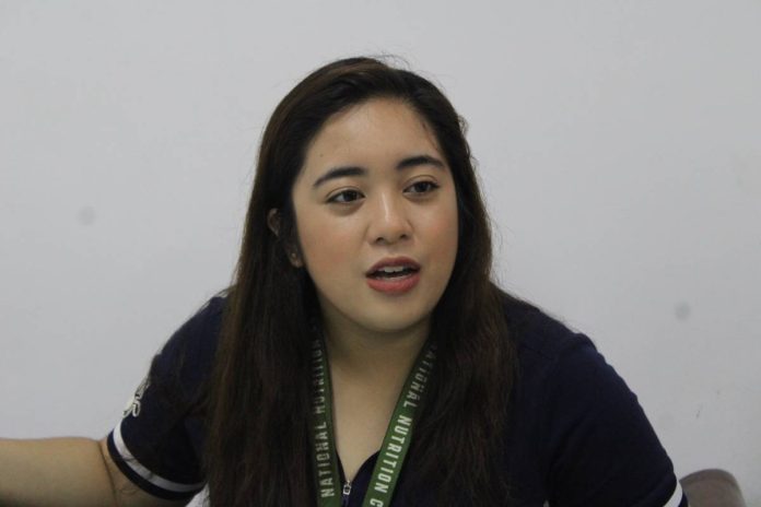 neljoy malnutrition (1) MALNUTRITION BURDEN. Jasmine Kate Laserna, project development officer of the National Nutrition Council in Region 6, discusses Western Visayas’ nutrition situation after 38,832 children below five years old were found suffering from stunting, wasting, or excess weight in 2025. NNC-6 DATA/AJ PALCULLO/PN