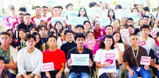 Students and youth activists gather during the State of the Youth Address (SOYA) in Iloilo City on July 18, raising placards and voicing concerns over what they described as deficiencies in the Philippine education system, including classroom shortages, declining learning outcomes, inadequate education funding, and issues affecting academic freedom. The annual event serves as a platform for young Filipinos to press for reforms and greater government accountability. Photo courtesy of WVSU-Forum Dimension