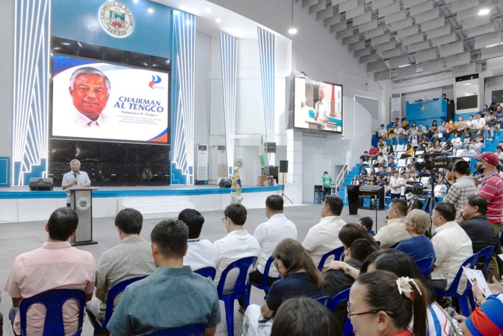 PAGCOR Chairman and CEO Alejandro H. Tengco delivers a message during the turnover of the first P10 million tranche of the Ayudang Hatid ay Tagumpay Scholarship Program at the Bulacan Capitol Gymnasium in Malolos City on July 6.