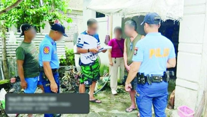 Antique_most_wanted_compressed_resized Alias “Toto,” the No. 1 provincial-level most wanted person in Antique, was arrested during a manhunt operation in Sitio Aligtos, Barangay Igpalge, Barbaza, Antique, on August 27. The 57-year-old suspect was wanted for statutory rape and violation of Republic Act No. 7610. ANTIQUE PPO PHOTO