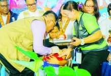 Bacolod brings ‘Ligtas Tigdas’ vaccination drive to malls Bacolod City officials and health workers led the ceremonial vaccination marking the launch of the “Ligtas Tigdas” Measles-Rubella Supplemental Immunization Activity at the Mansilingan Activity Center on August 10. The city-wide campaign targets 48,839 children aged 6 to 59 months. BCCO PHOTO