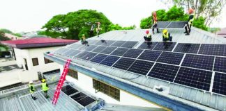 Solar panels installed on a residential rooftop illustrate the government's push to accelerate the use of renewable energy after the Department of Energy streamlined the permitting process for small-scale solar power systems, making installations faster and more accessible for households and other qualified consumers. MANILA BULLETIN PHOTO