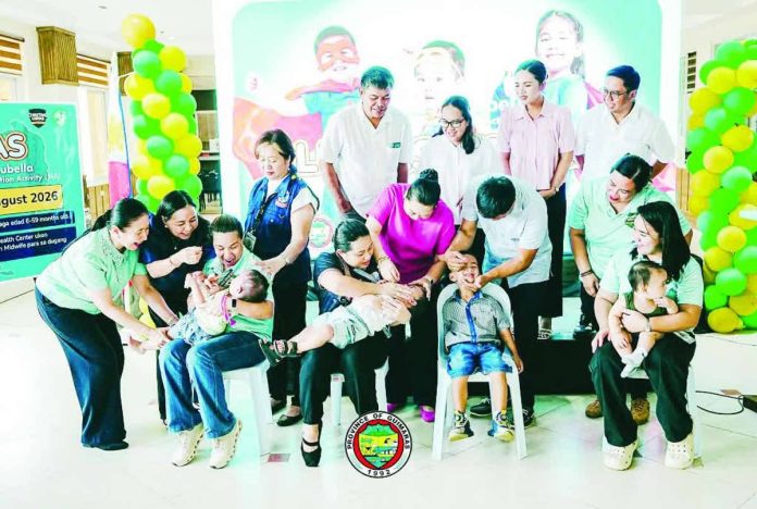 Guimaras_vaccines_copy_compressed_resized Children in Guimaras received measles-rubella (MR) vaccines under the Ligtas Tipdas MR-SIA 2026 campaign. As of August 25, a total of 8,995 children had been vaccinated, or 54.1 percent of the province’s target population of 16,637. Health authorities are urging parents and caregivers to have eligible children vaccinated before the campaign ends on August 28. PIA PHOTO